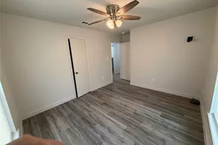 809 S Van Buren, McGregor, TX 76657 - Photo 25