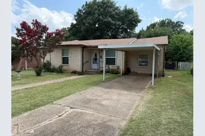 809 S Van Buren, McGregor, TX 76657 - Photo 3