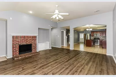 9233 Monument Court, Fort Worth, TX 76244 - Photo 5