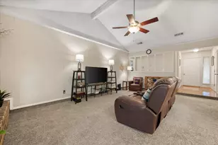 2709 Blue Quail Dr, Arlington, TX 76017 - Photo 5