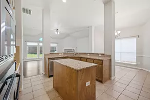 10 Saddlewood Ct, Mansfield, TX 76063 - Photo 7