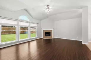 10 Saddlewood Ct, Mansfield, TX 76063 - Photo 11
