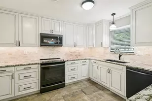 1126 Warden St, Benbrook, TX 76126 - Photo 9