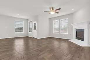 1140 Donnington Trl, Saginaw, TX 76131 - Photo 21