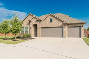 1140 Donnington Trl, Saginaw, TX 76131 - Photo 3