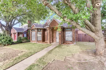111 Homestead Drive, Lancaster, TX 75146 - Photo 3