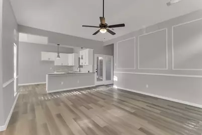 111 Homestead Drive, Lancaster, TX 75146 - Photo 5
