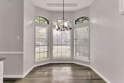 111 Homestead Drive, Lancaster, TX 75146 - Photo 11