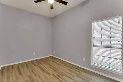 111 Homestead Drive, Lancaster, TX 75146 - Photo 29