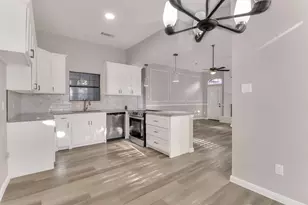 111 Homestead Dr, Lancaster, TX 75146 - Photo 15