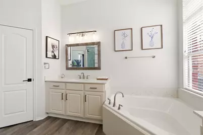 1744 Ivy Lane, Carrollton, TX 75007 - Photo 17