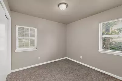 303 Westwood Drive, Euless, TX 76039 - Photo 13