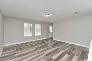 829 Santa Rosa Dr, Fort Worth, TX 76052 - Photo 5