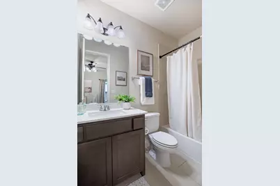 8620 Holliday Creek Way, McKinney, TX 75071 - Photo 17