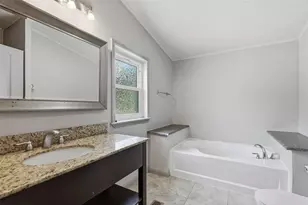 907 Quail Run, Cleburne, TX 76031 - Photo 9