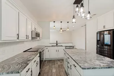 4812 Parkmount Drive, Fort Worth, TX 76137 - Photo 9