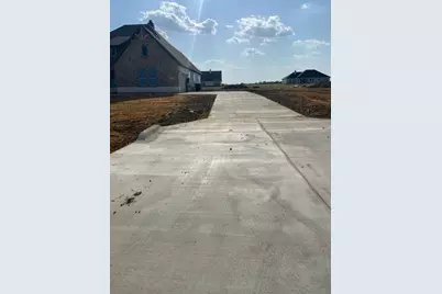 113 Sunny Side Road, Valley View, TX 76272 - Photo 3
