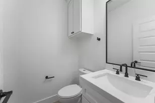 510 Paradise St, Fort Worth, TX 76111 - Photo 27