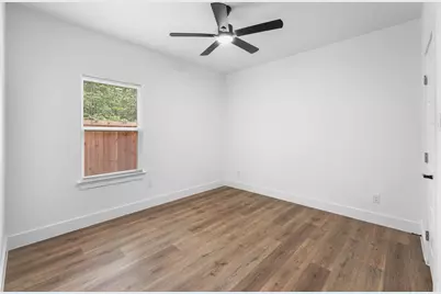 510 Paradise Street, Fort Worth, TX 76111 - Photo 23
