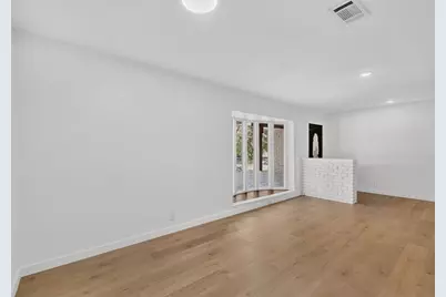 906 Pinedale Lane, Dallas, TX 75241 - Photo 7
