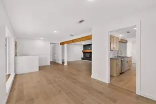 906 Pinedale Ln, Dallas, TX 75241 - Photo 9