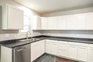 205 E Nelson St, Bowie, TX 76230 - Photo 15
