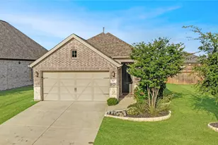 917 Bent Brook Rd, Little Elm, TX 75068 - Photo 1