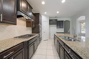 673 Revalen Ln, Frisco, TX 75036 - Photo 5