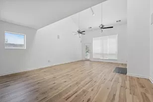2200 N Peak St, Dallas, TX 75204 - Photo 17