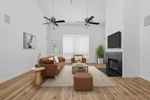 2200 N Peak St, Dallas, TX 75204 - Photo 3