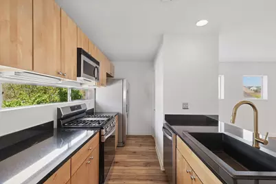 2200 N Peak Street, Dallas, TX 75204 - Photo 9