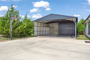 1095 Sister Grove Rd, Van Alstyne, TX 75495 - Photo 35