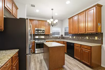 1313 Round Pen Run, Fort Worth, TX 76052 - Photo 9
