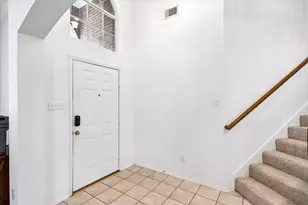 2321 Gatwick Ct, Flower Mound, TX 75028 - Photo 5