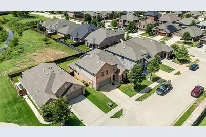 1308 Warbler Drive, Little Elm, TX 75068 - Photo 7