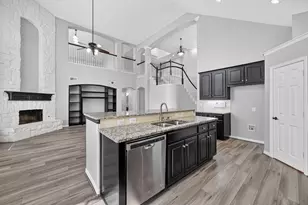 305 Victory Ln, Mansfield, TX 76063 - Photo 15