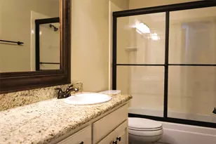 2504 Avonhill Dr, Arlington, TX 76015 - Photo 21