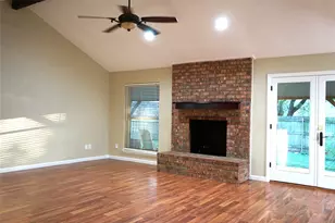 2504 Avonhill Dr, Arlington, TX 76015 - Photo 9