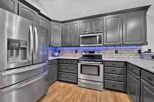 1017 Co Rd 3555, Paradise, TX 76073 - Photo 7