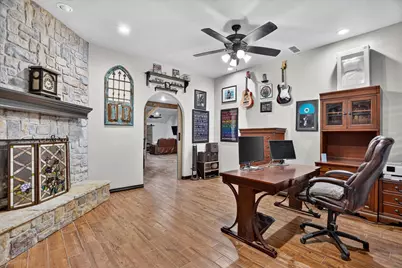 1017 County Road 3555, Paradise, TX 76073 - Photo 11