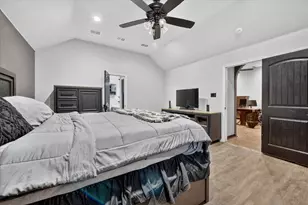 1017 Co Rd 3555, Paradise, TX 76073 - Photo 15