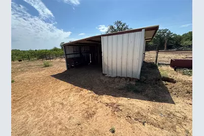 1017 County Road 3555, Paradise, TX 76073 - Photo 35