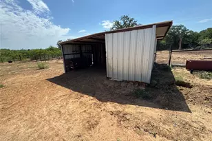 1017 Co Rd 3555, Paradise, TX 76073 - Photo 35