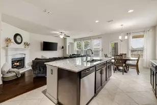 1017 Rose Garden Dr, Little Elm, TX 75068 - Photo 15