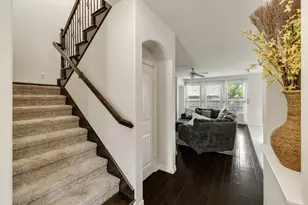 1017 Rose Garden Dr, Little Elm, TX 75068 - Photo 5