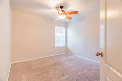 801 Deedee Creek Drive, Euless, TX 76040 - Photo 17