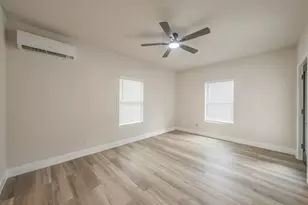 1416 E Myrtle St, Fort Worth, TX 76104 - Photo 11