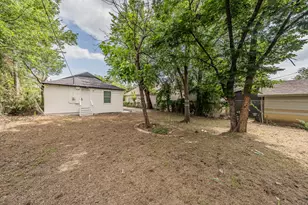 1416 E Myrtle St, Fort Worth, TX 76104 - Photo 5