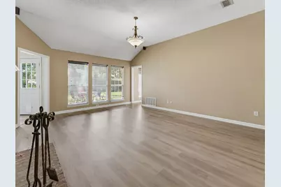7512 Lake Arrowhead Drive, Fort Worth, TX 76137 - Photo 5