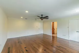 519 First St, Hewitt, TX 76643 - Photo 13